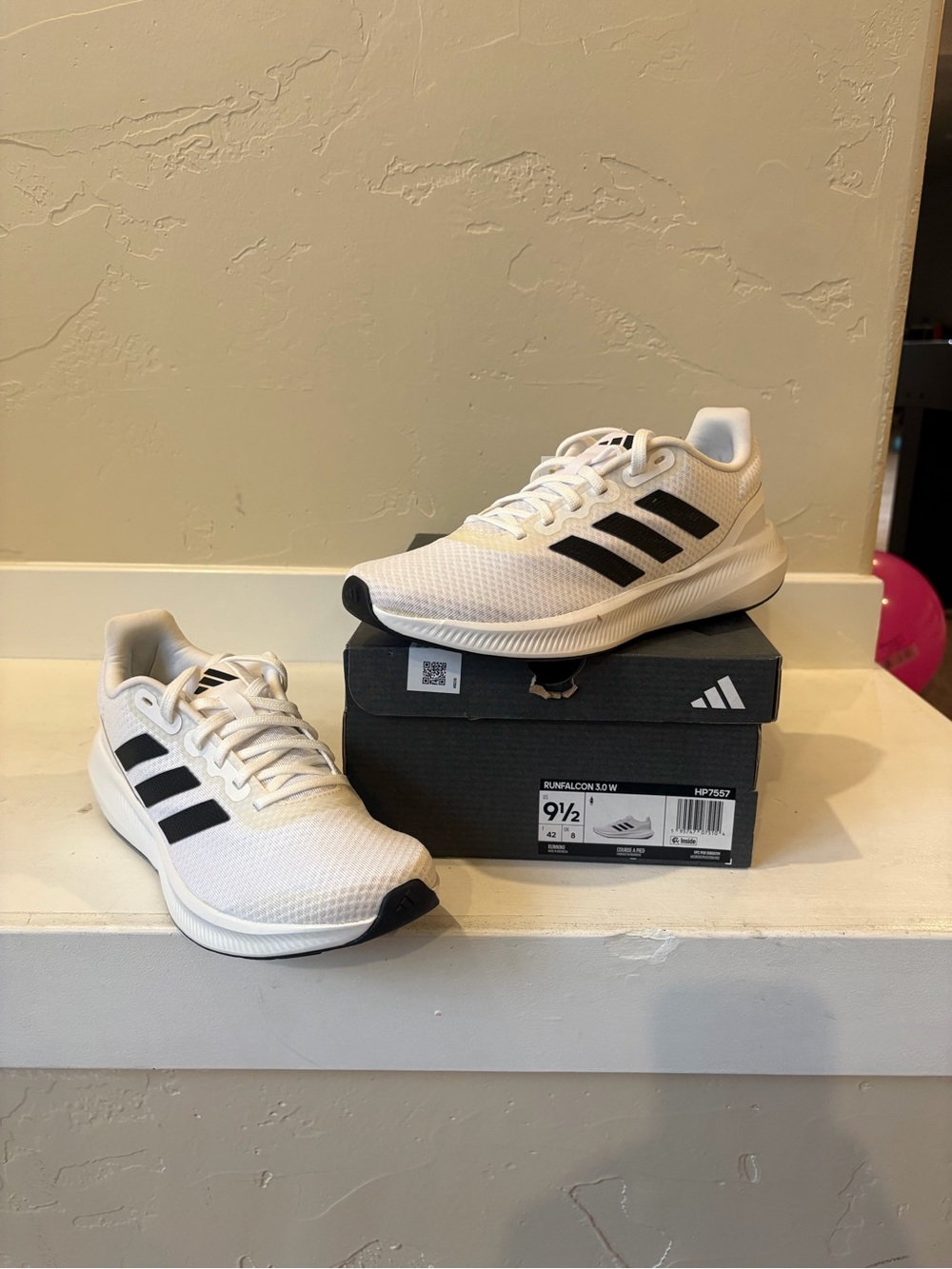 Adidas Runfalcon 3.0 Women's Running Shoes Sz 9.5 White / Black